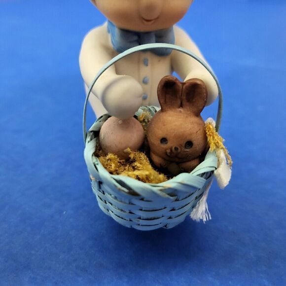 Enesco Holly Babes Easter Baby in Bunny Suit Blue Woven Basket Figurine 1983 - Picture 7 of 12
